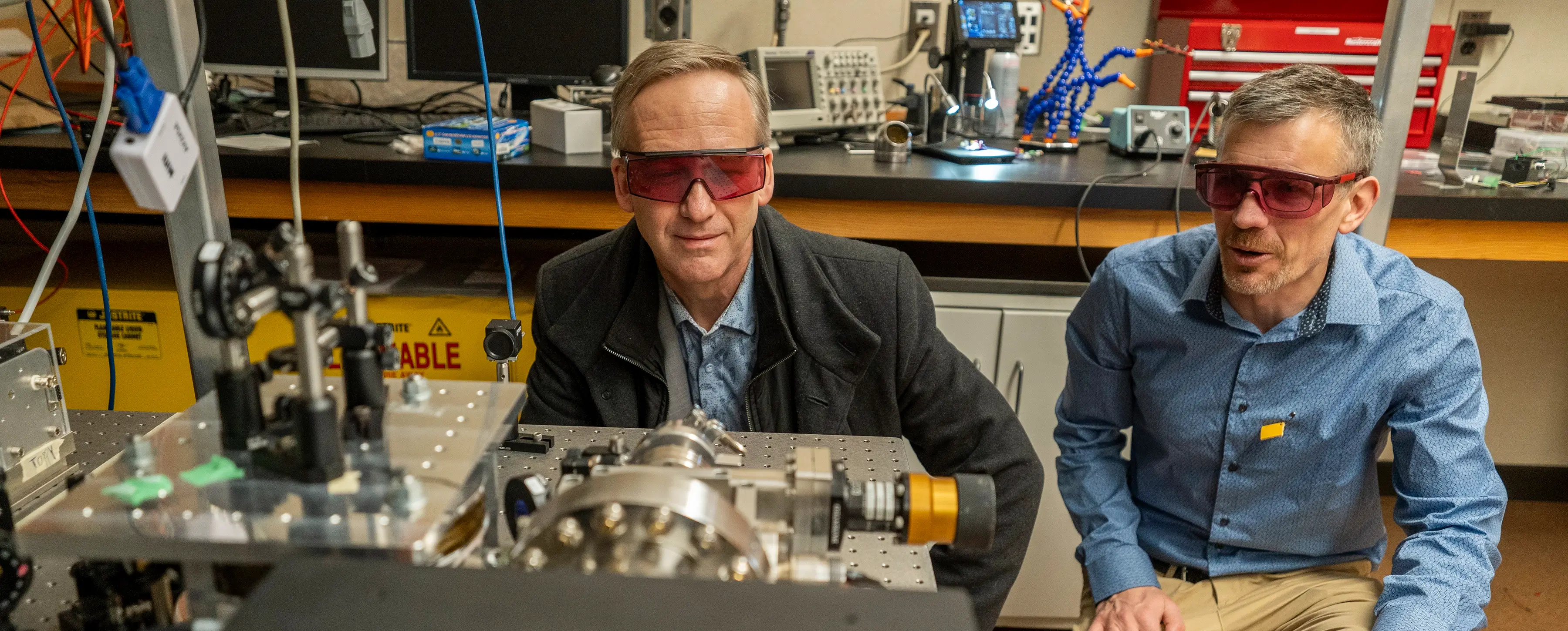 BC invests $1.9M to advance UVic clean tech, quantum technology
