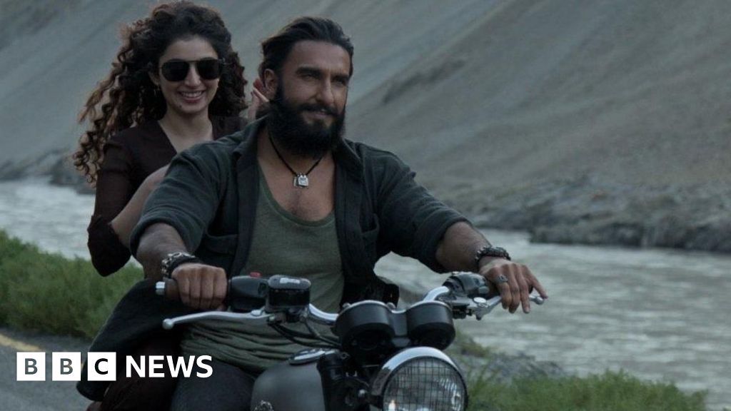 Dhurandhar: New Bollywood film divides opinions in India and Pakistan