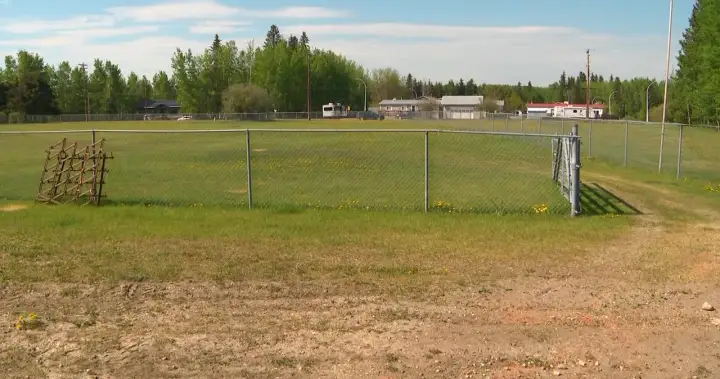 RCMP major crimes investigating aggravated assault involving vehicle in Evansburg