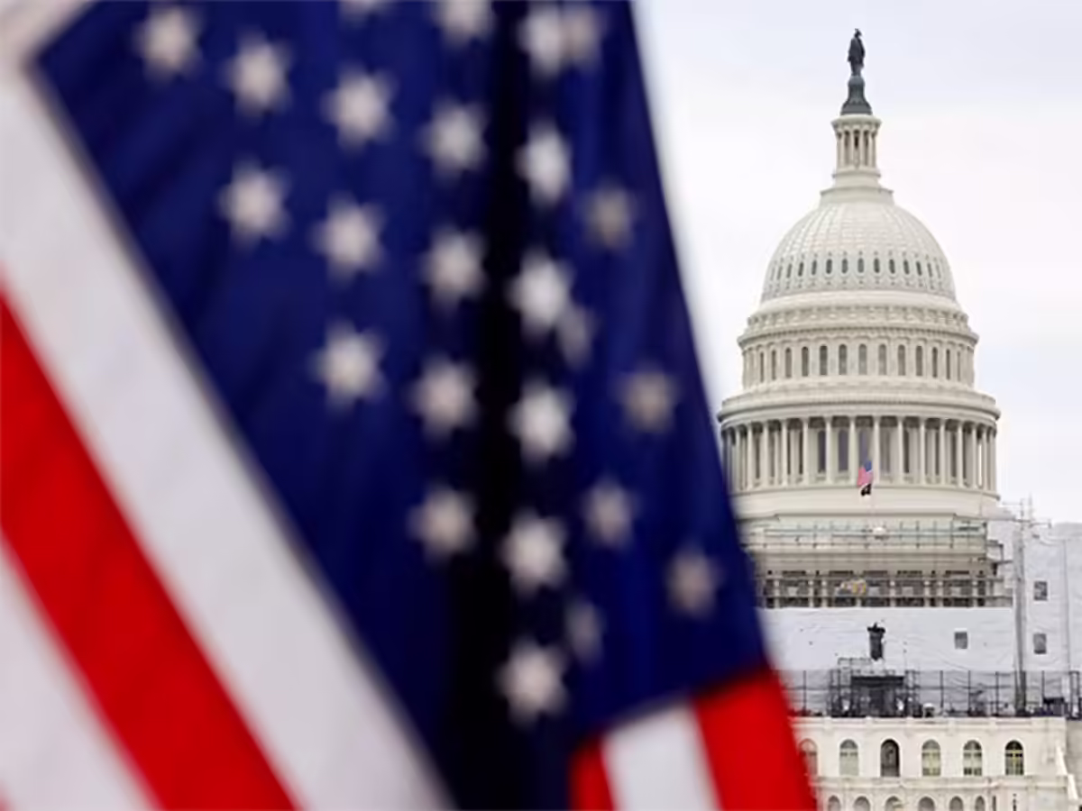 Fake robberies for green cards? 11 Indians charged in US visa fraud case