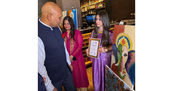 "Cultural Bridges" exhibition in Baku showcases India