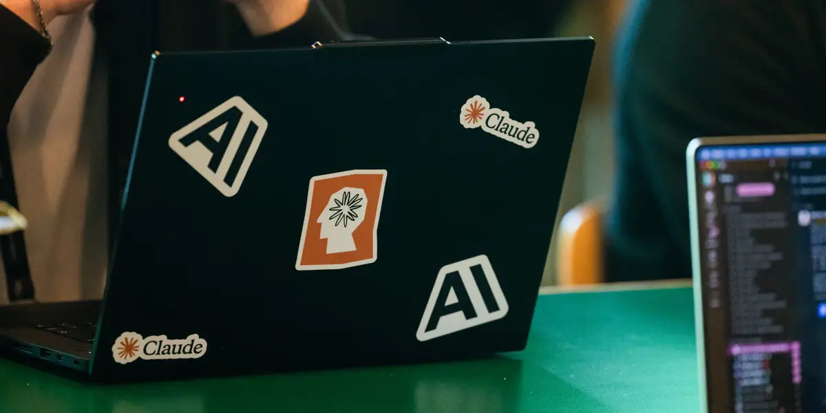 What Smart People Are Saying About Anthropic's IPO