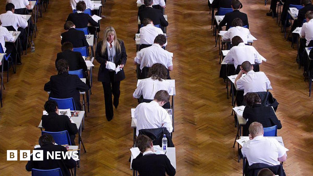 Ofqual warns over smart device cheating in GCSE and A