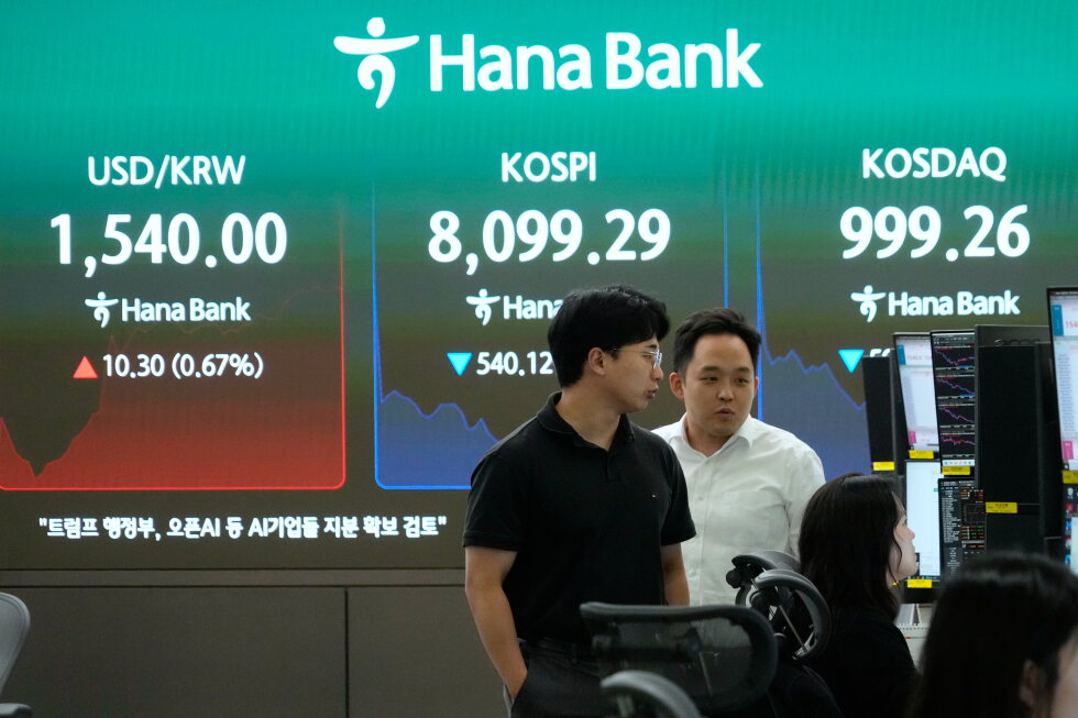 World shares mostly decline, with South Korea’s Kospi down more than 5%