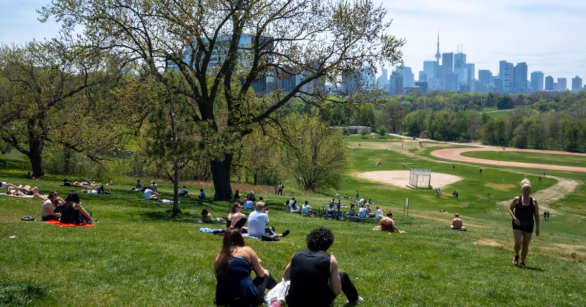 What to expect this summer in Canada, according to forecasters