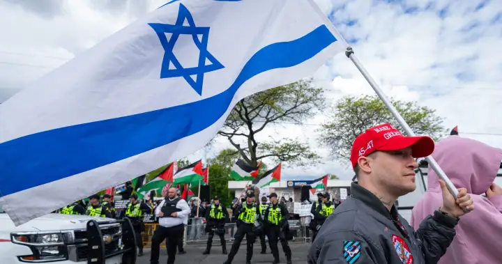 Police say 6 arrests made during Toronto’s Walk for Israel