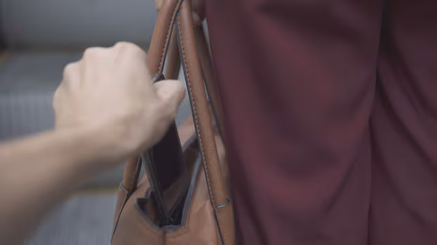 Distraction thefts are on the rise in Toronto, police urge vigilance as FIFA approaches