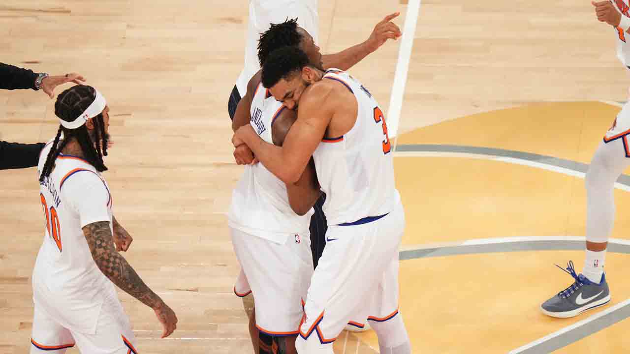 'Can you believe it?': Knicks' historic rally sends basketball world into frenzy