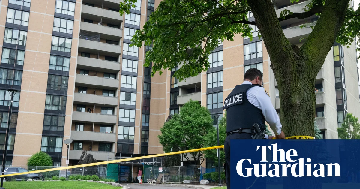 Toronto police officer shot dead while investigating US consulate attack