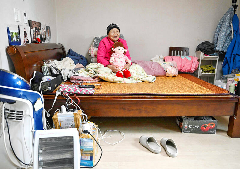 In aging South Korea, AI dolls care for the elderly