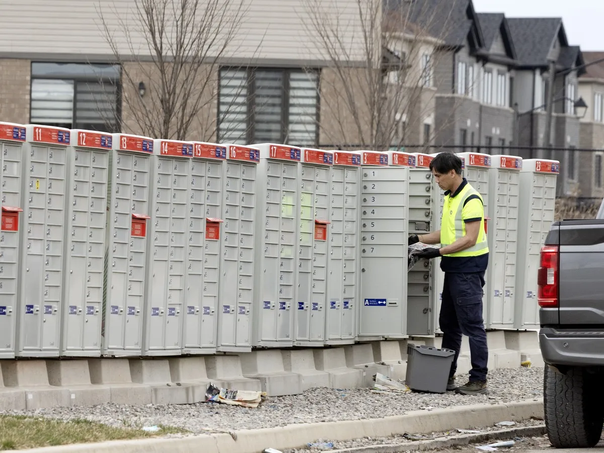 Maps show where Canada Post is converting almost 500,000 more addresses to community mailboxes