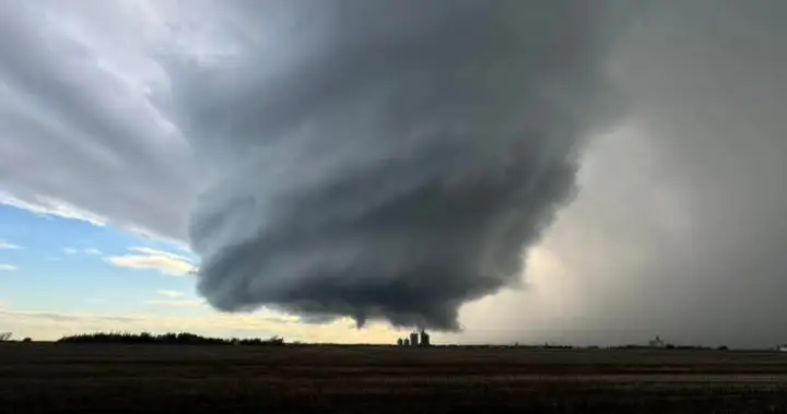 Tornado touches down in Peace River region of northwestern Alberta