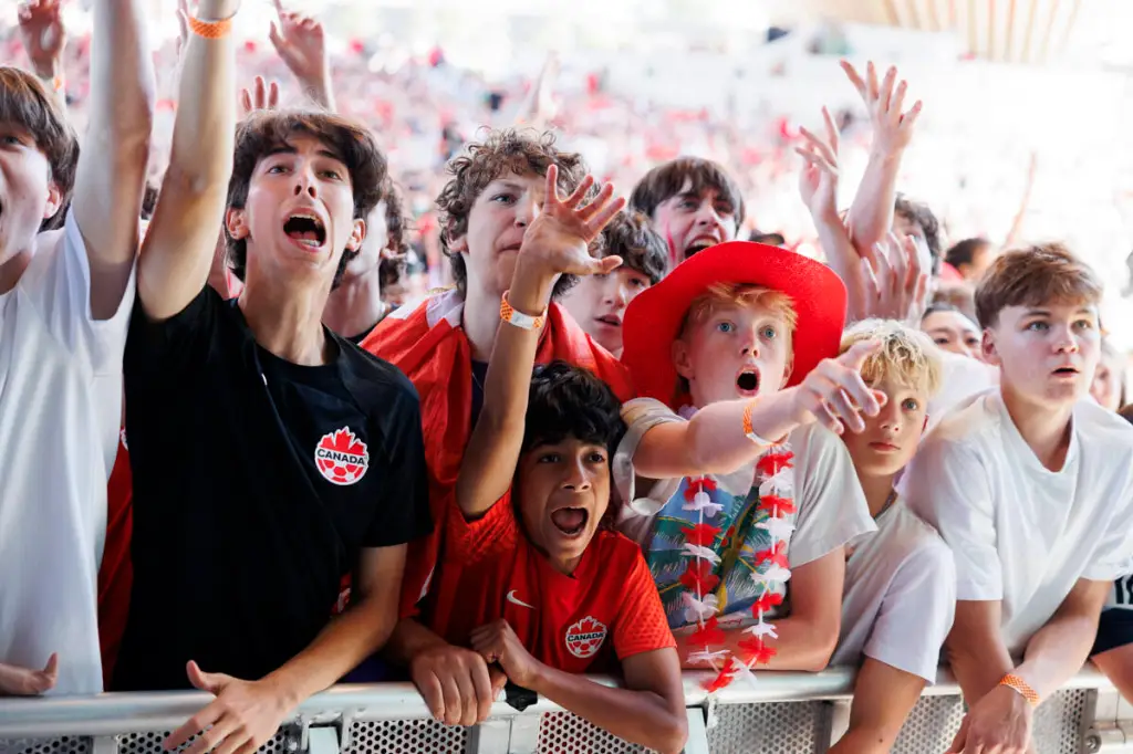 WORLD CUP PHOTOS: B.C. celebrates Canada’s historic 6