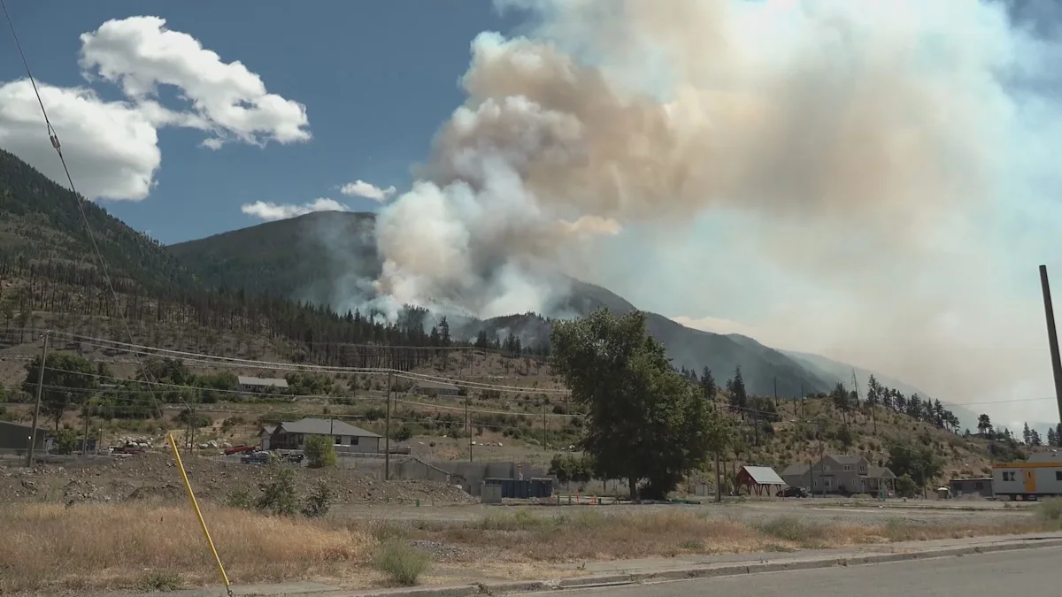 Wildfire near Lytton prompts evacuations