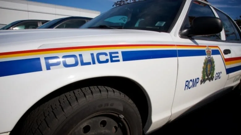 Westbound highway lanes closed near Butterpot after crash