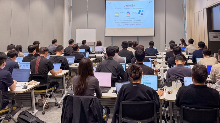 In a month since LG U+ fully introduced generative artificial intelligence (AI) into its in