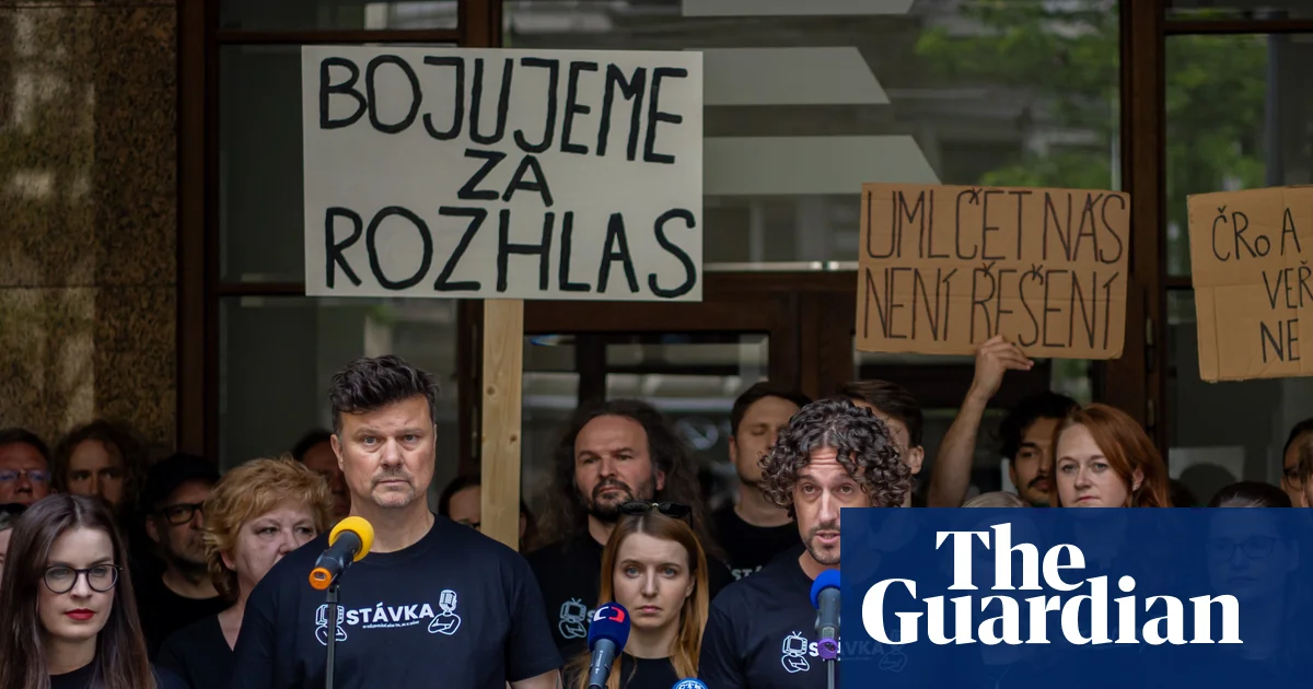 Thousands of staff at Czech public broadcasters strike over funding plans | Czechia