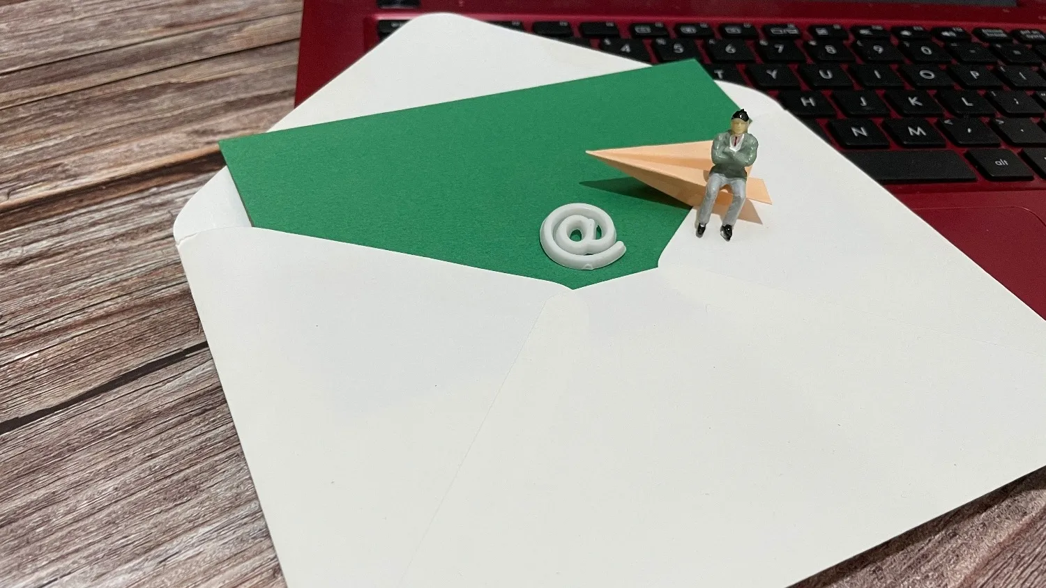 Top 10 Free Email Marketing Tools For Small Businesses and Startups