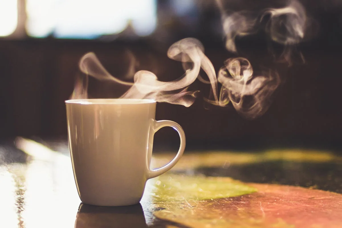 Do hot drinks cool you down in a heatwave?