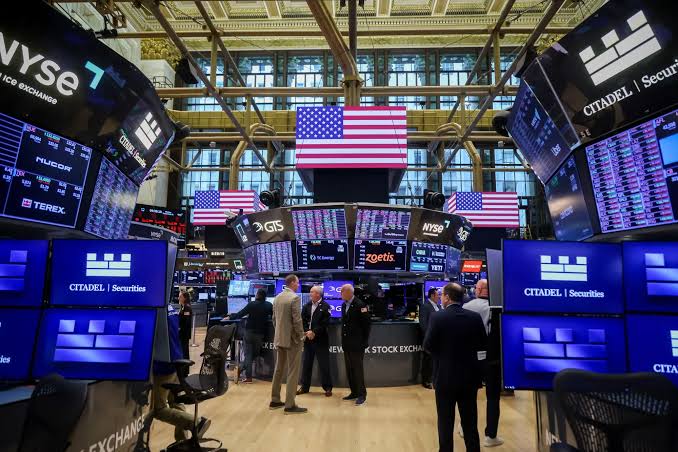 Dow, S&P 500, Nasdaq futures slip as tech sell