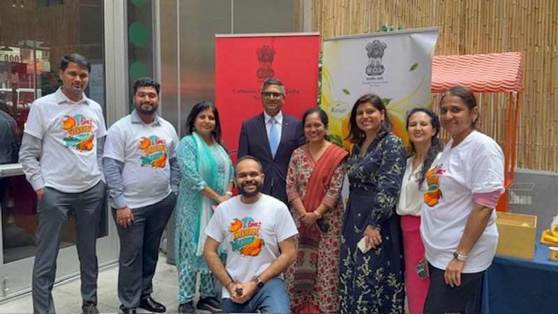 Diaspora members, New Yorkers savour Indian mango varieties at special event