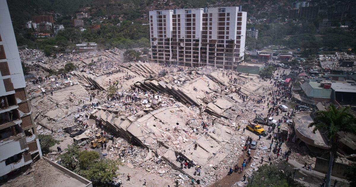 Desperation mounts in Venezuela as the earthquake death toll rises to 1,430