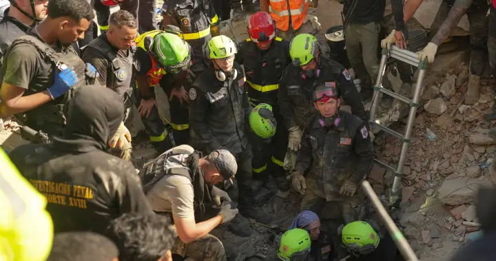 Rescue teams race against clock to find Venezuela earthquake survivors