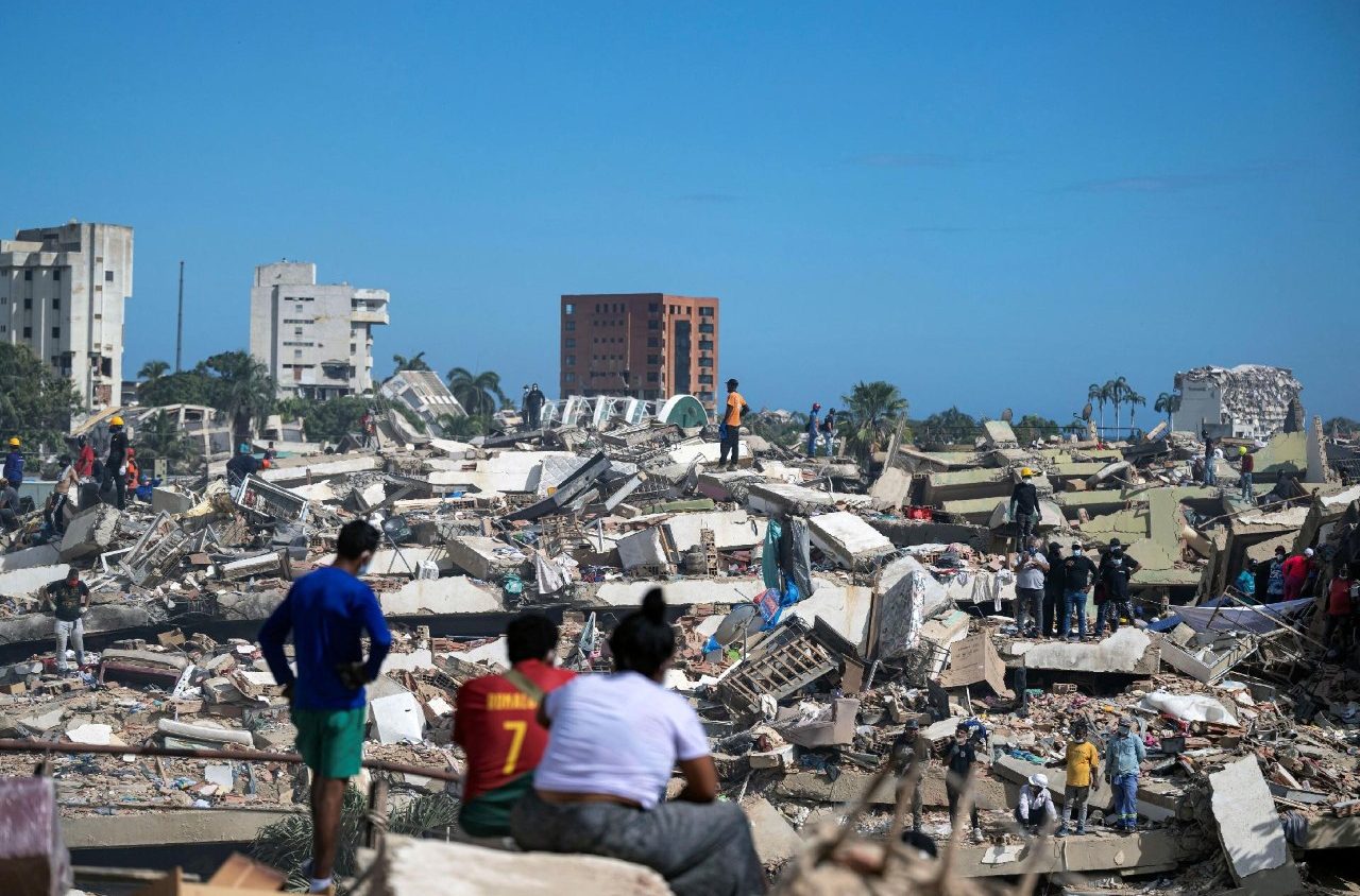 Venezuela rescue efforts continue as 50,000 reported missing