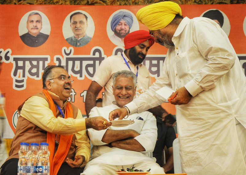 The politics of splits, defections
