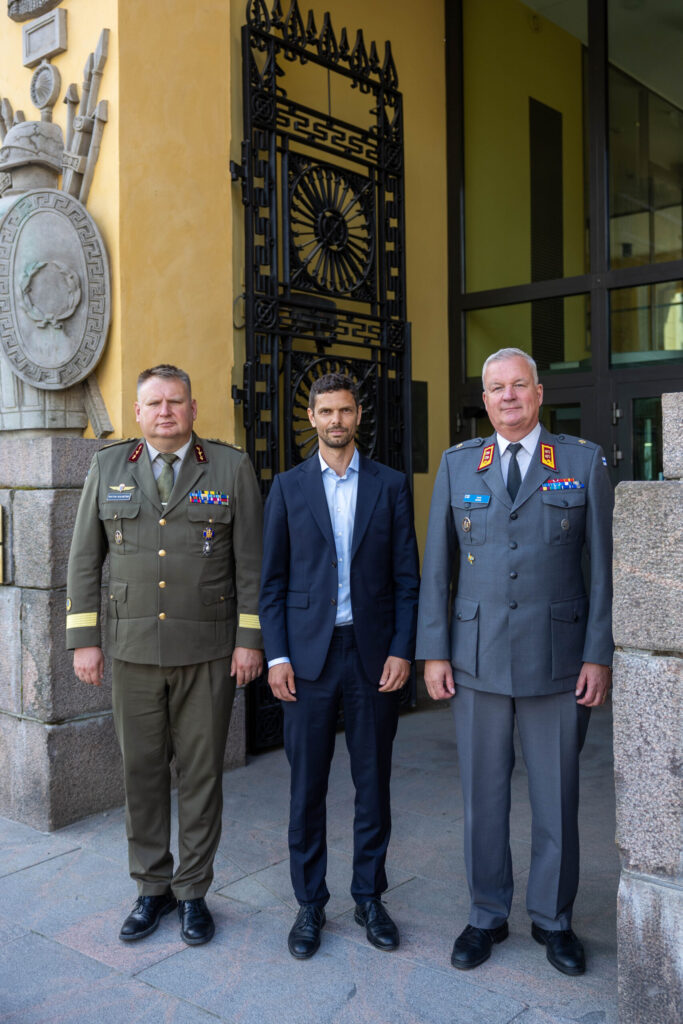 Finnish and Estonian Armed Forces Plan to Develop Military AI with NestAI