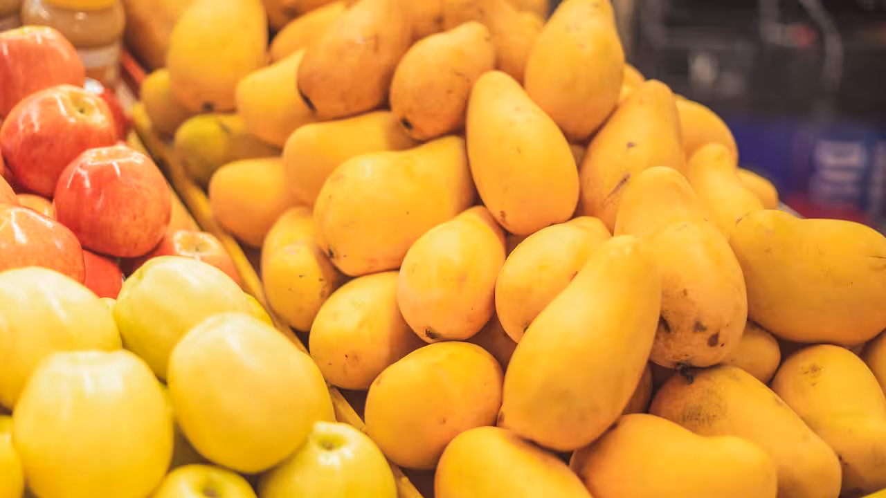 Mangoes over politics? Bangladesh sends Himsagar and Amrapali to Bengal, Tripura CMs amid diplomatic...