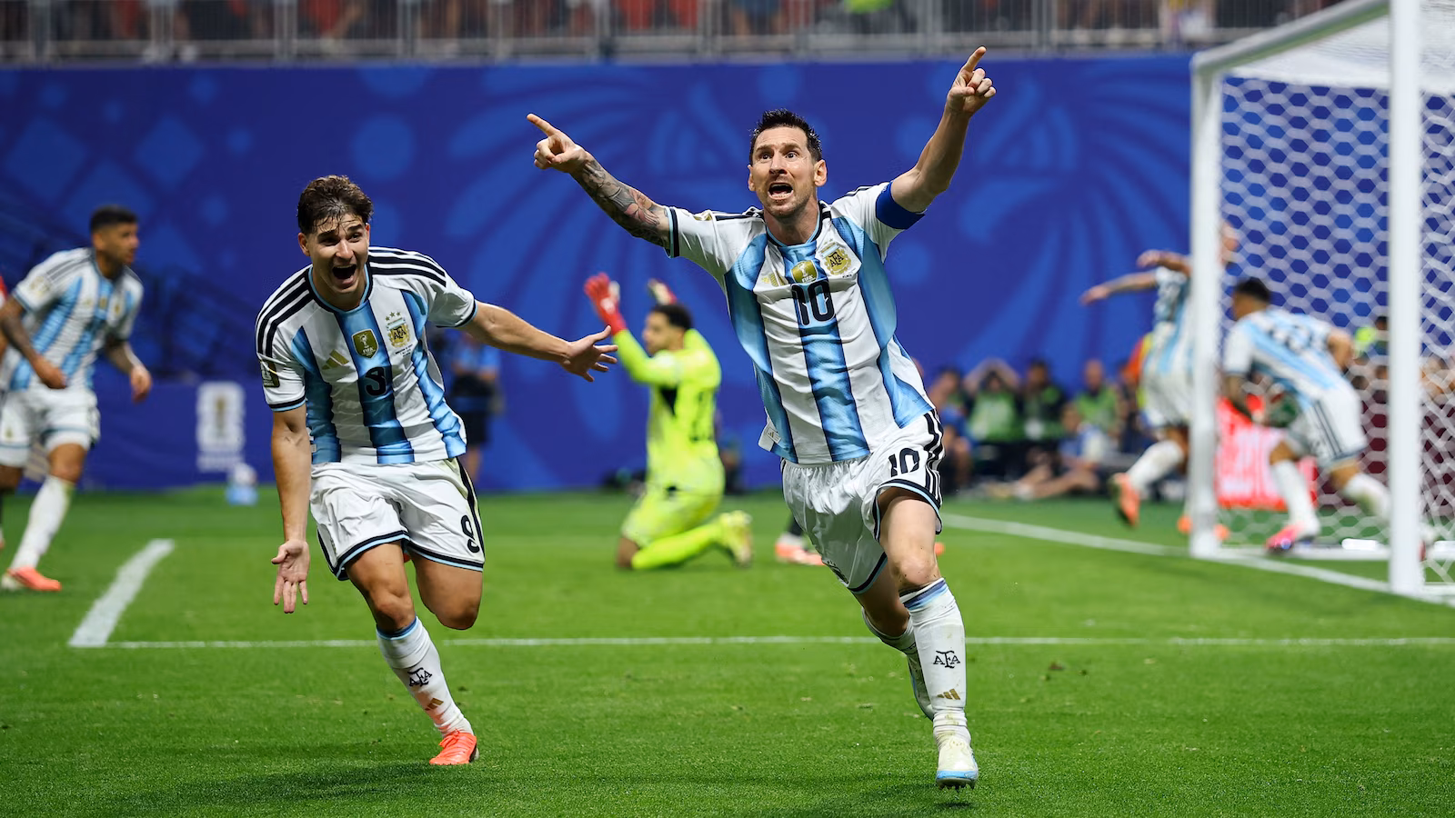 Lionel Messi leads Argentina past Egypt in World Cup thriller