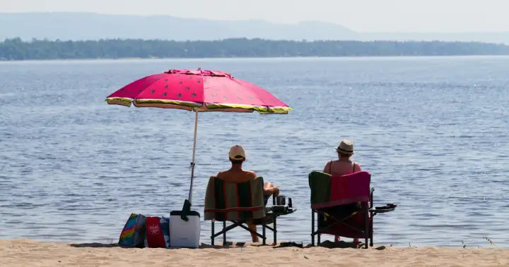 Canadians over 65 more worried about climate change than youth, StatCan says
