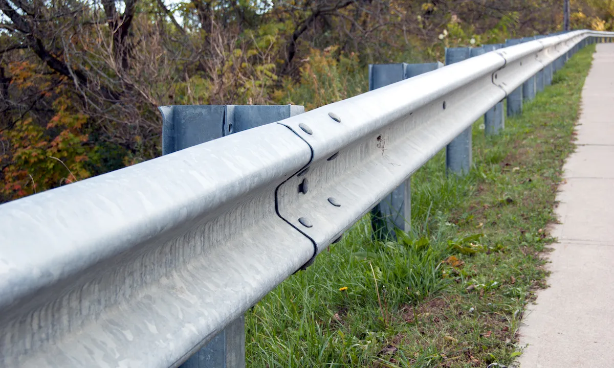 Tech Leaders and Economists Call for AI Guardrails to Protect Workers