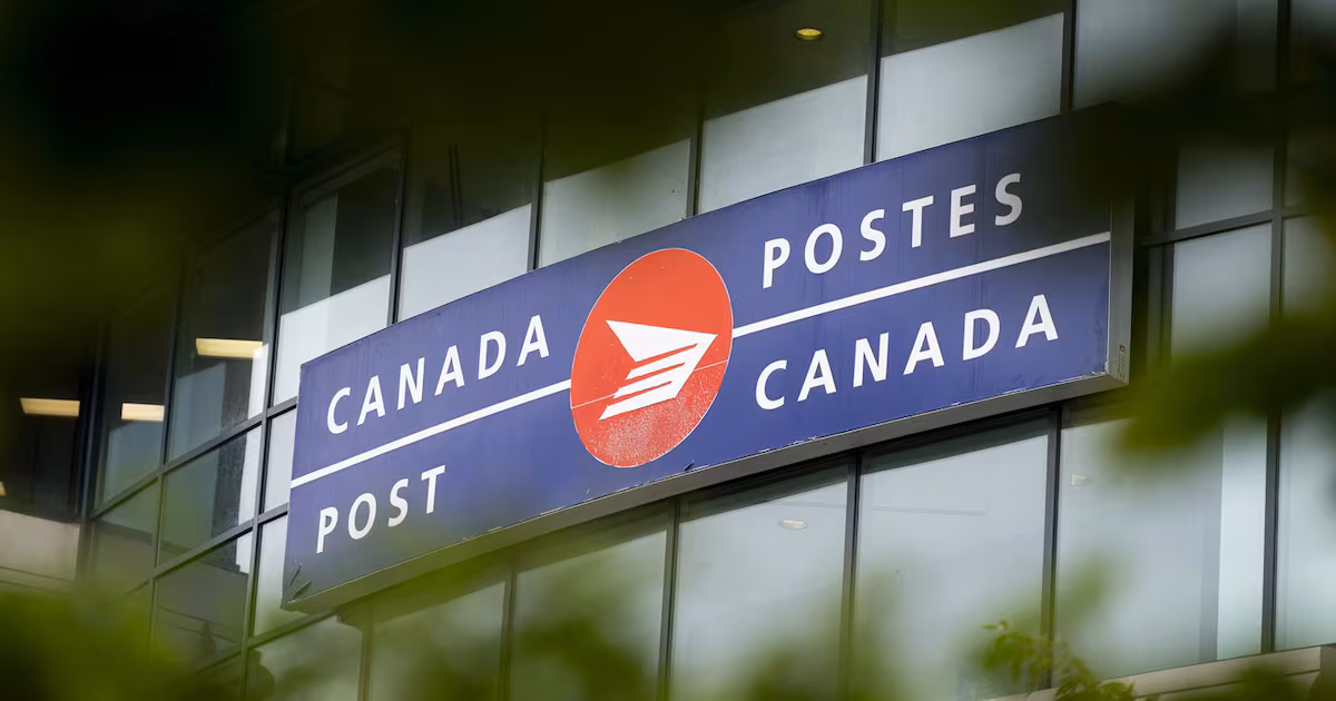 Canada Post management given $30.8 million in performance pay despite record losses