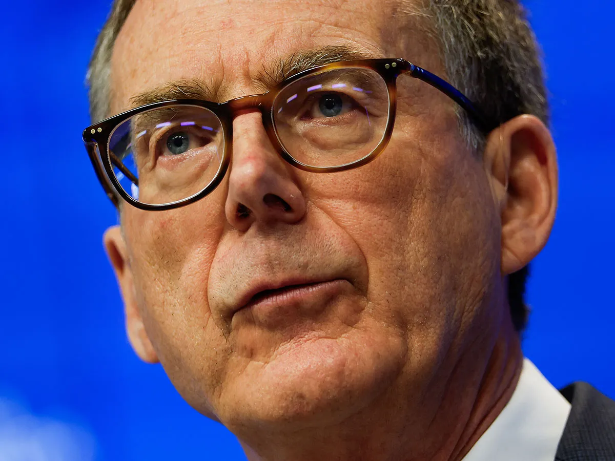News of the day: Bank of Canada holds rate, West Coast pipeline benefits, condo