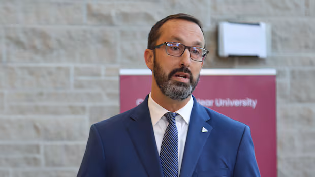 Ontario cuts off OSAP loan access to students at 5 private career colleges