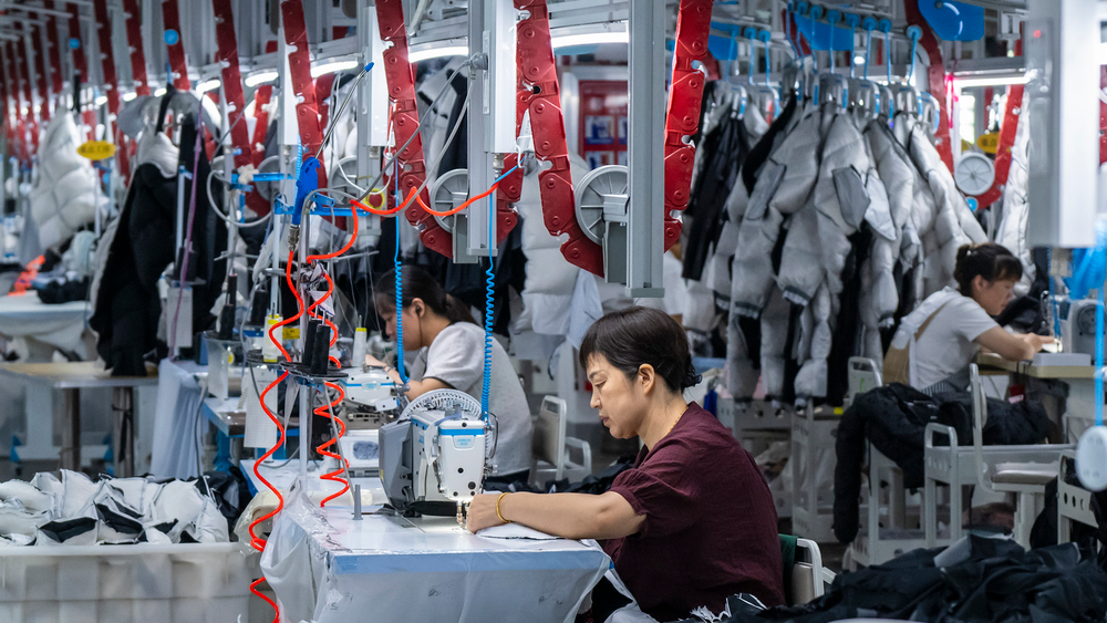 Clinging to Legacy Systems, Most Manufacturers Still Do Not Embrace AI