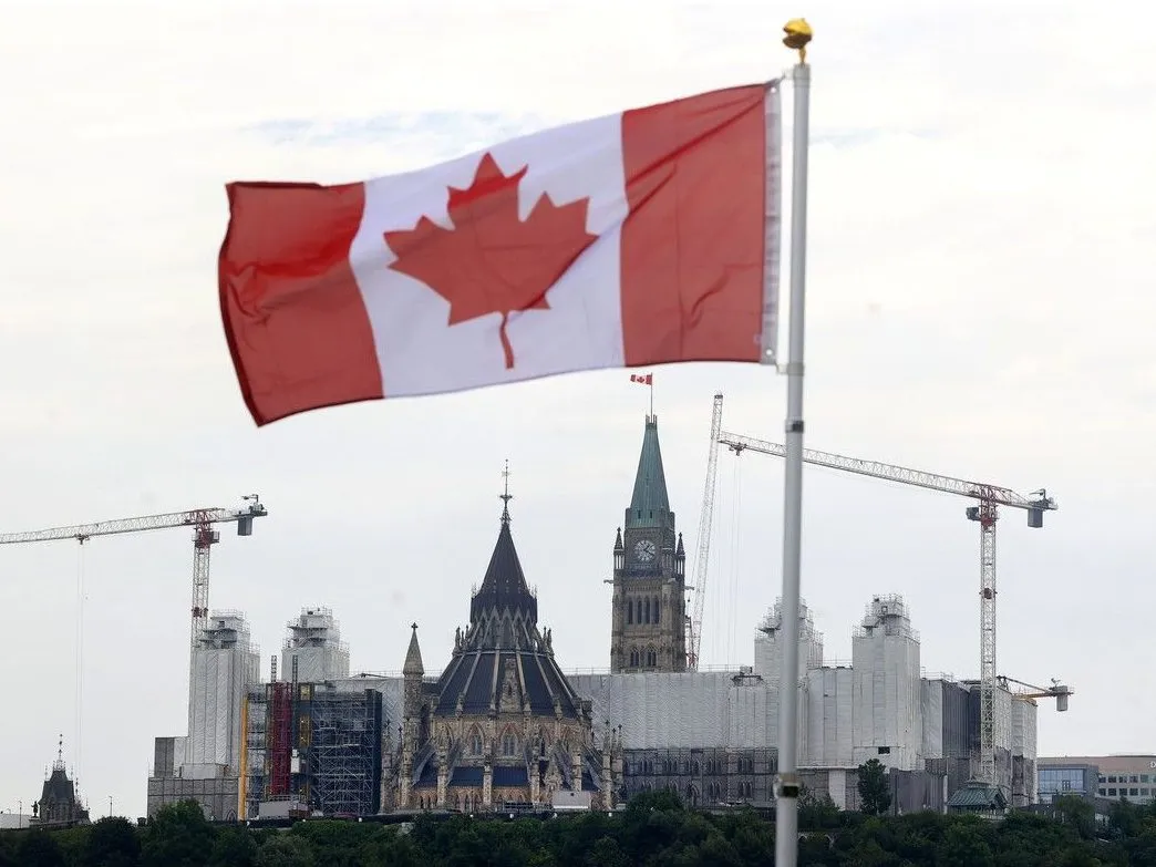Canadians are fed up of 'paying more to receive less,' majority think the government spends too much: poll