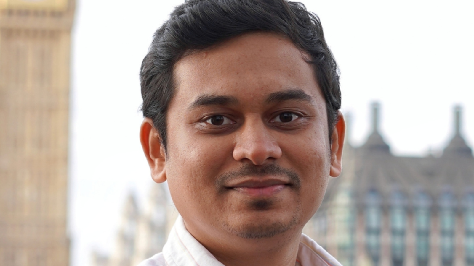 Engineering leadership beyond the workplace: lessons from mentoring startups on building technology that scales