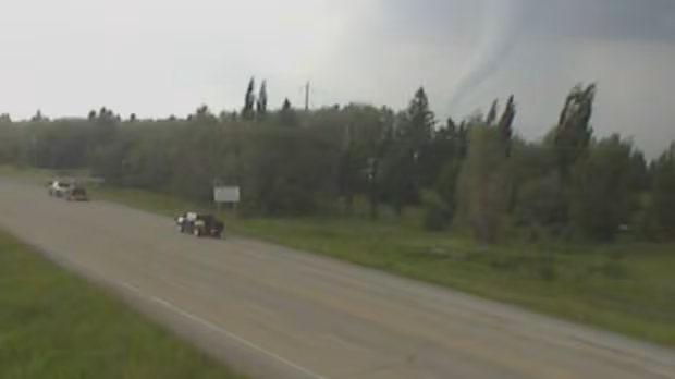 Red tornado warning expanded to 3 central Alberta counties