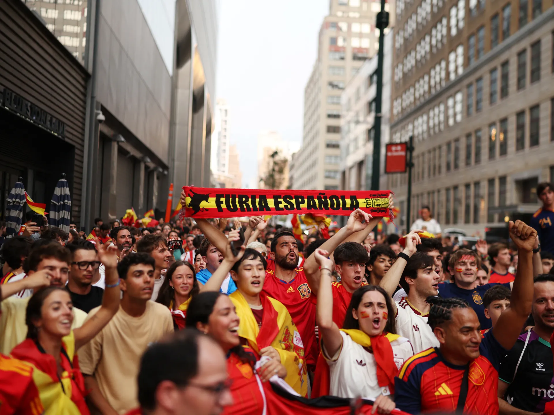 Spain vs Argentina: World Cup final predictions, schedule, Messi news
