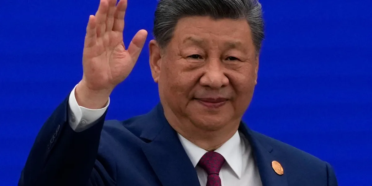 A Chinese Pink Floyd fan is giving Claude and Chat their own DeepSeek moment