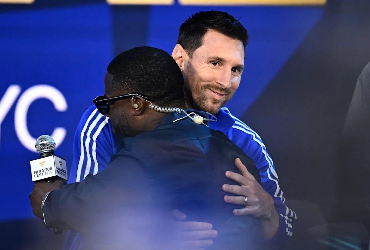 Kevin Hart meets Lionel Messi, calls World Cup 'breathtaking'