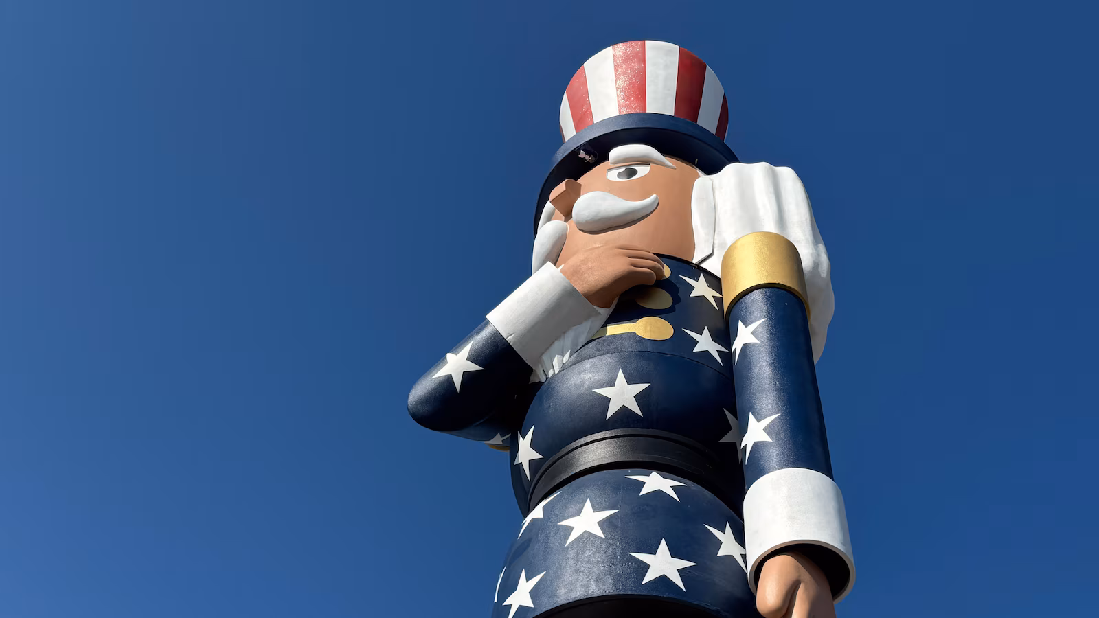 A Minnesota town now boasts the world's tallest nutcracker