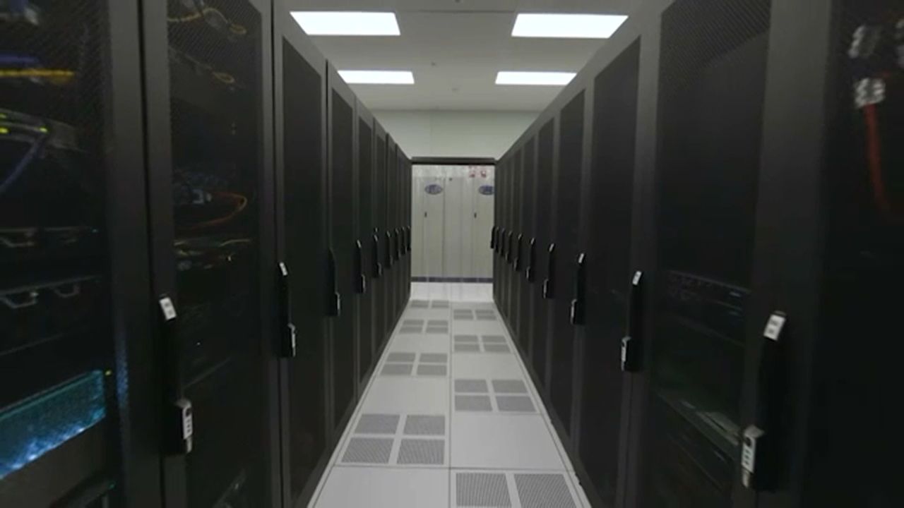 Florida lawmakers weigh AI data center expansion amid calls for more oversight