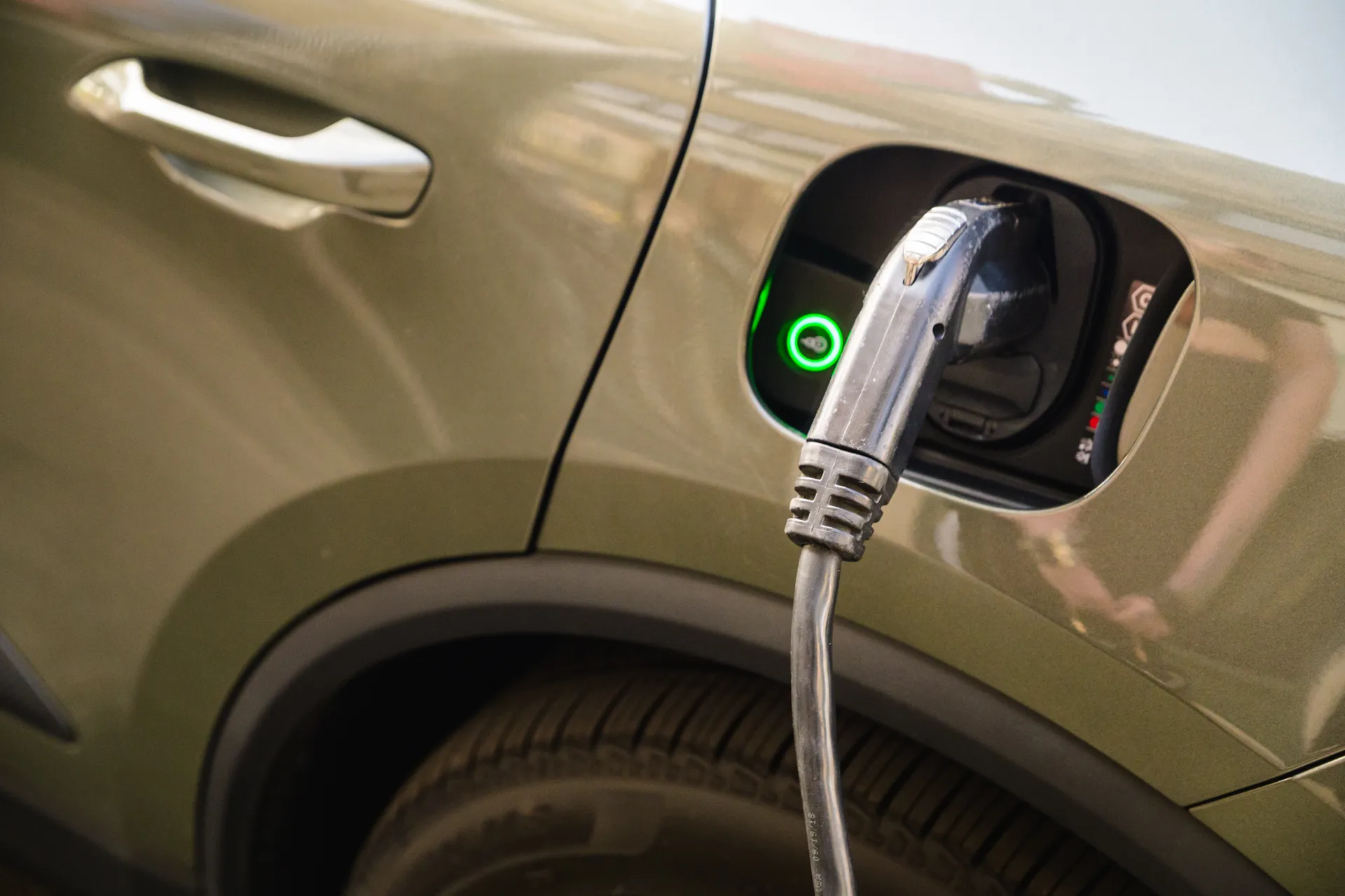 EV fast chargers in Canada are only being used 10% of the time