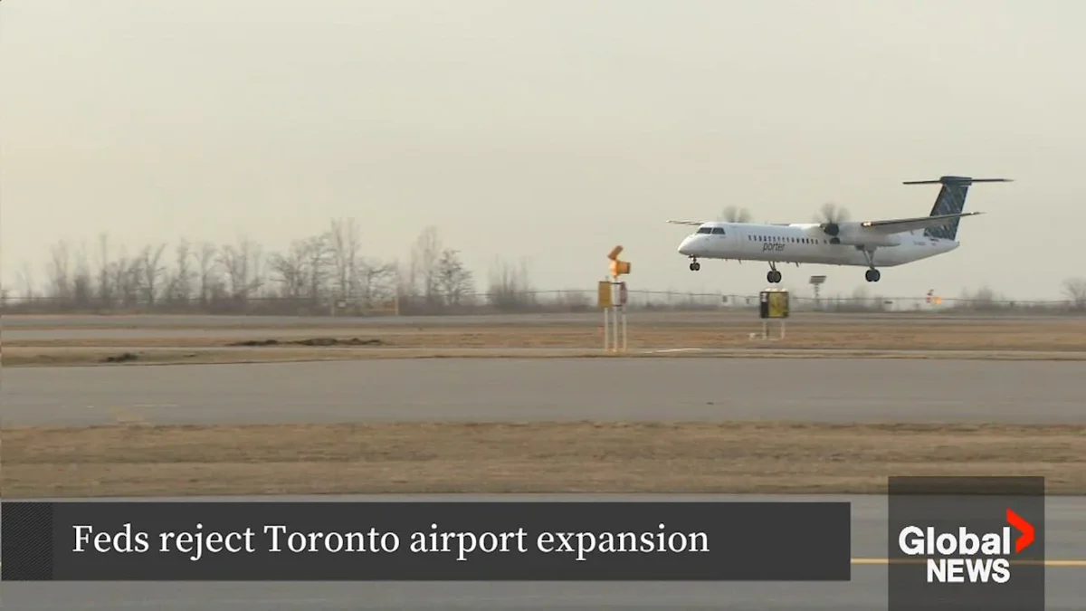 Billy Bishop Airport expansion halted by federal government