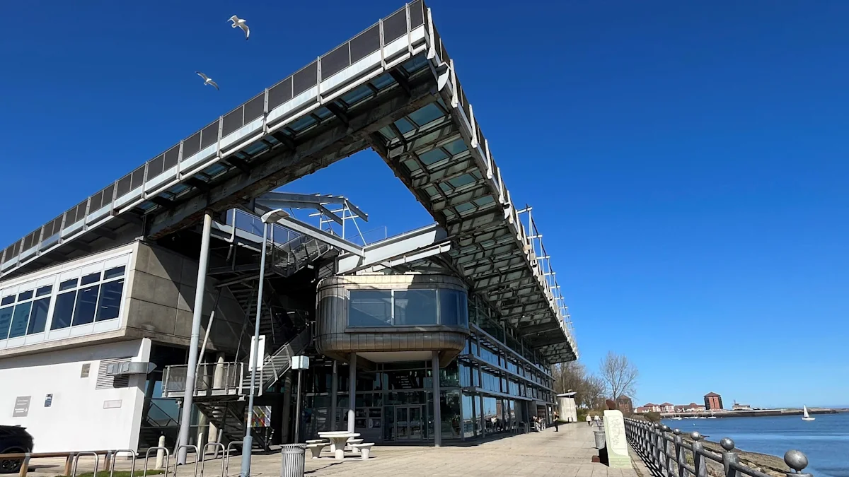 Why did the National Glass Centre fail?