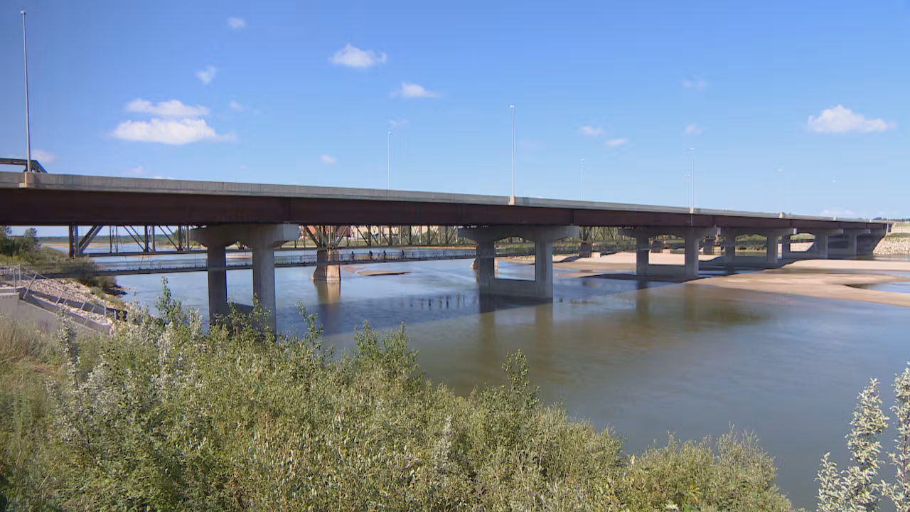 Saskatoon has Canada's first Gordie Howe Bridge, insist Saskatonians